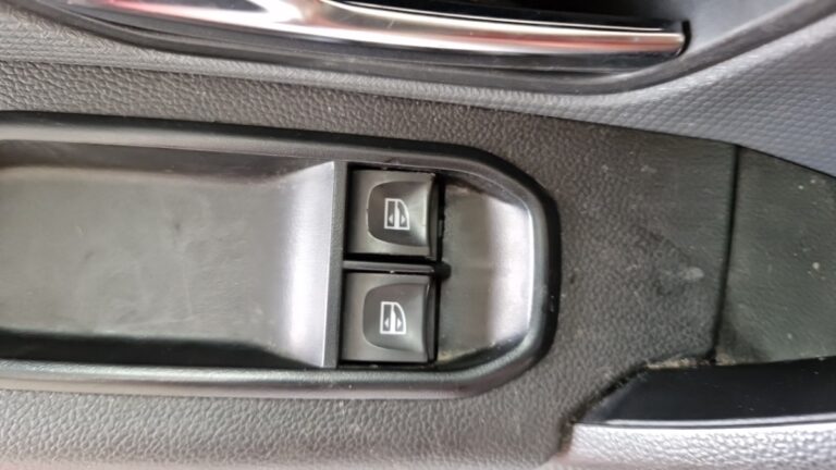 Renault Express Confort – Blue dCi 95-22 - Image 20 (July 7, 2026)