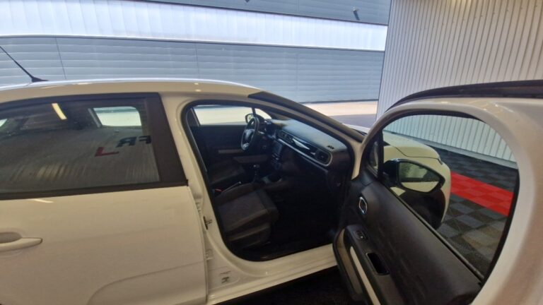 Citroën C3 SOCIETE BLUEHDI 100 SS FEEL - Image 09 (July 7, 2026)