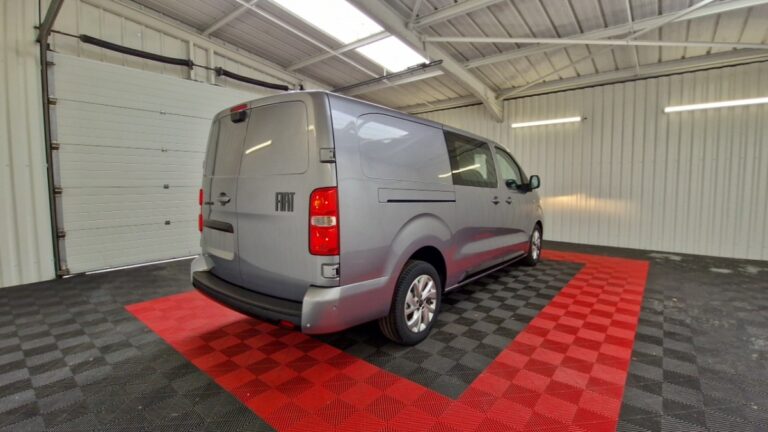 Fiat Scudo CABINE APPROFONDIE XL BlueHDI 180 S&S EAT8 - Image 05 (July 7, 2026)
