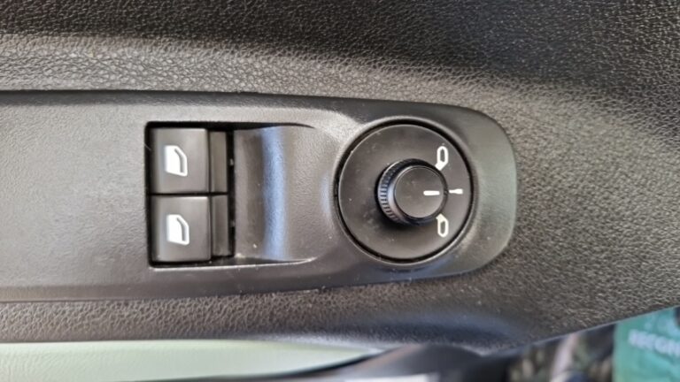 Citroën Berlingo Taille M BlueHDi 100 S&S BVM Live - Image 20 (July 7, 2026)