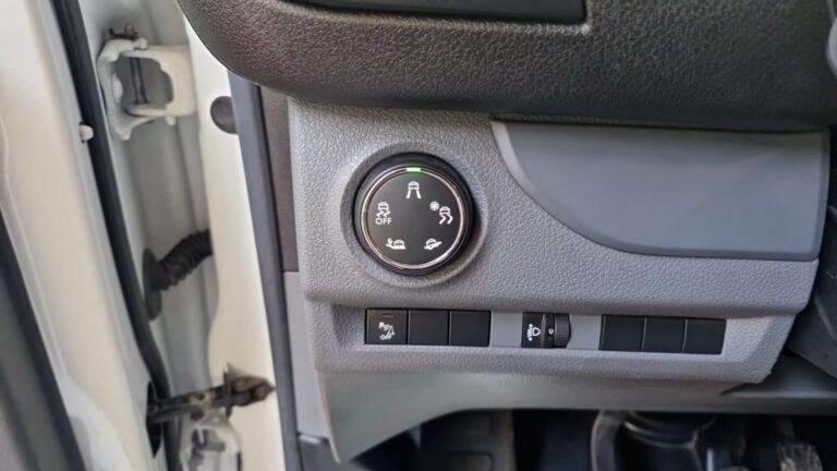 Citroën Jumpy Taille M BlueHDi 120 S&S BVM6 Club - Image 19 (July 7, 2026)