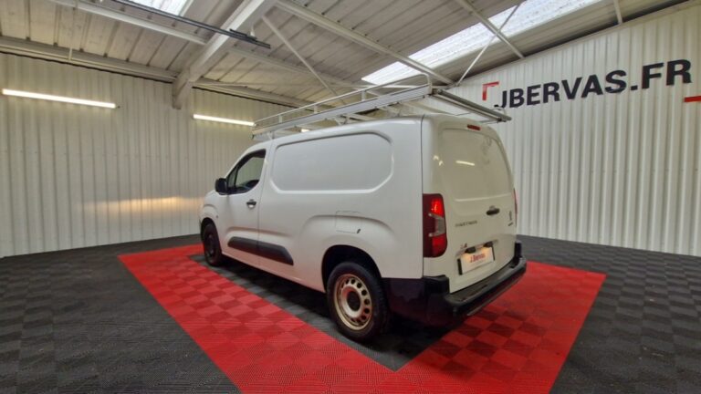 Peugeot Partner BLUEHDI 100 S&S LONG 950KG PREMIUM - Image 07 (July 7, 2026)