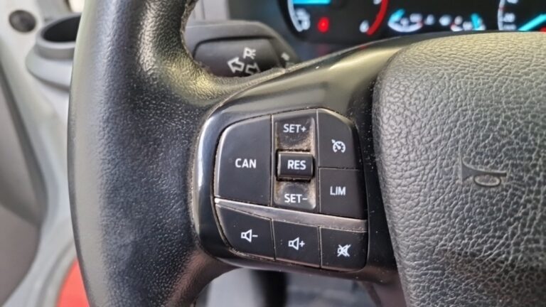 Ford Transit Custom CABINE APPROFONDIE 2.0 Ecoblue 130 Trend Business - Image 15 (July 7, 2026)