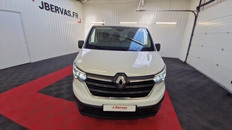 Renault Trafic 3T Blue dCi 130 CONFORT - Image 02 (July 7, 2026)