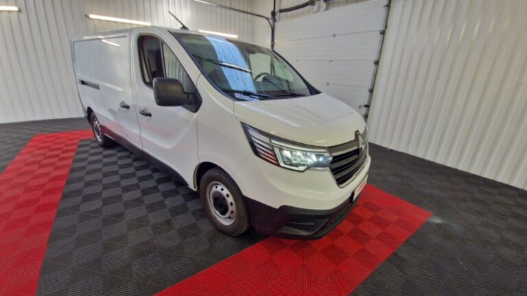 Renault Trafic 3T Blue dCi 130 CONFORT - Image 03 (July 7, 2026)
