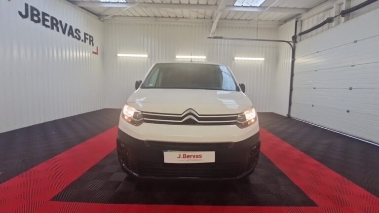 Citroën Berlingo Taille M 650kg PureTech 110 S&S BVM Club - Image 02 (July 7, 2026)