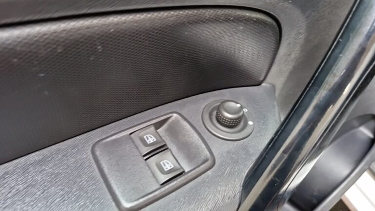 Renault Kangoo Express Grand Confort – Blue dCi 80 - Image 15 (July 7, 2026)