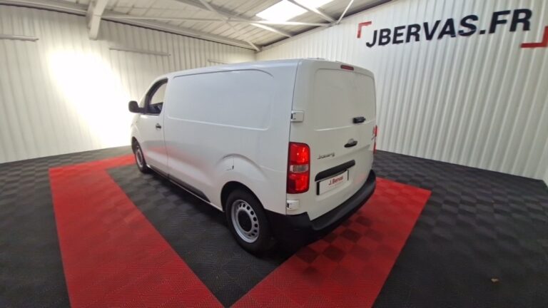 Citroën Jumpy M BlueHDi 120 S&S BVM6 (300 Nm) Driver - Image 07 (July 7, 2026)