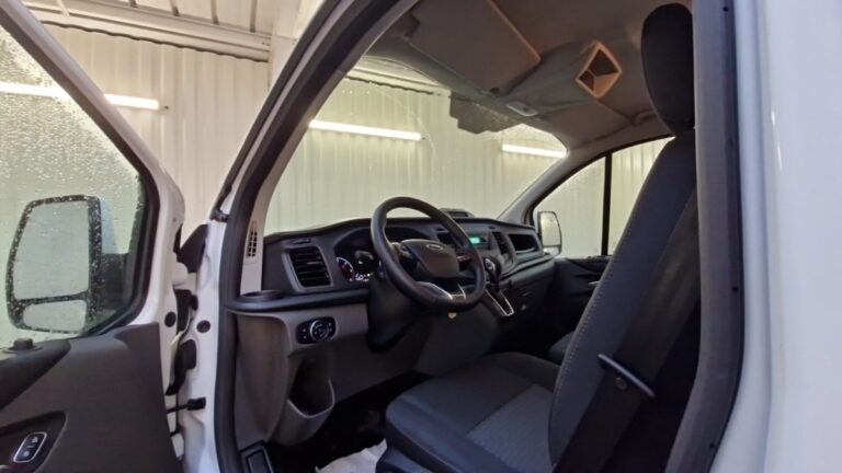 Ford Transit Custom 2.0 ECOBLUE 130 280 BVA TREND BUSINESS - Image 09 (July 7, 2026)