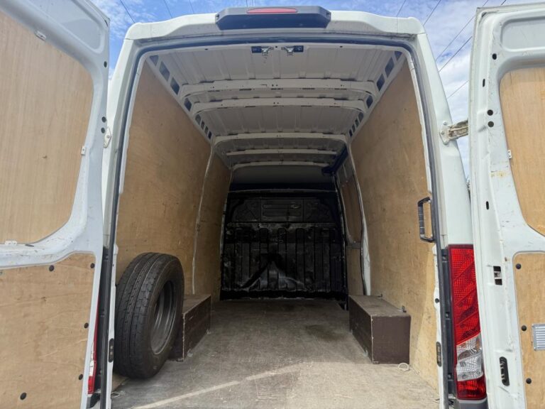 Iveco Daily 2.3 35s14 - Image 05 (July 7, 2026)