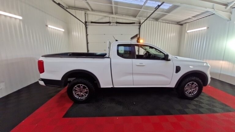 Ford Ranger 2.0 ECOBLUE 170CH AUTO SUPER CABINE XLT - Image 04 (July 7, 2026)