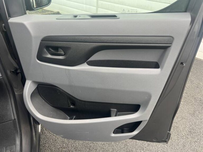 Toyota PROACE COMPACT 1.5L 100 D-4D BVM6 ACTIVE - Image 14 (July 7, 2026)