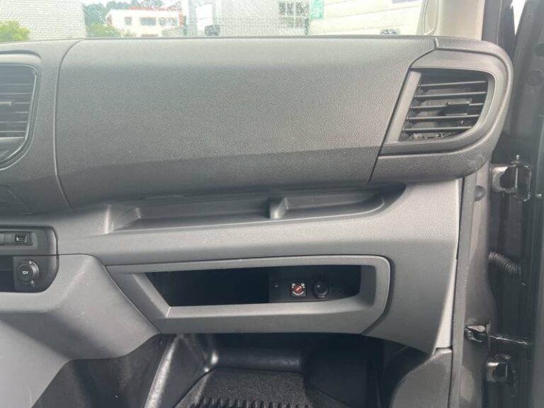 Toyota PROACE COMPACT 1.5L 100 D-4D BVM6 ACTIVE - Image 15 (July 7, 2026)