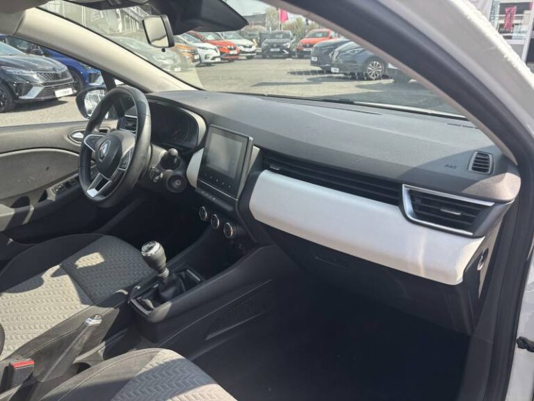 Renault Clio SOCIETE BLUE DCI 100 EVOLUTION REVERSIBLE - Image 12 (July 7, 2026)