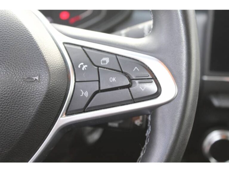 Renault Clio SOCIETE E-TECH 140 – 21N BUSINESS REVERSIBLE - Image 13 (July 7, 2026)