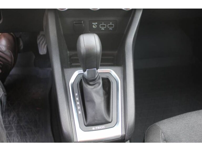 Renault Clio SOCIETE E-TECH 140 – 21N BUSINESS REVERSIBLE - Image 20 (July 7, 2026)