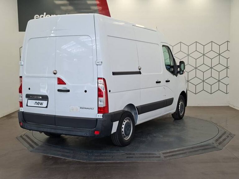 Renault Master FOURGON FGN TRAC F3300 DCI 135 GRAND CONFORT - Image 05 (July 7, 2026)