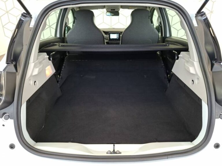 Renault Zoe REVERSIBLE R110 MY22 EVOLUTION - Image 16 (July 7, 2026)