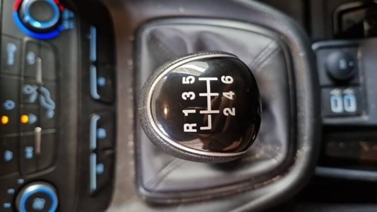 Ford Transit Connect CABINE APPROFONDIE L1 1.5 ecoblue 100 ss trend - Image 17 (July 7, 2026)