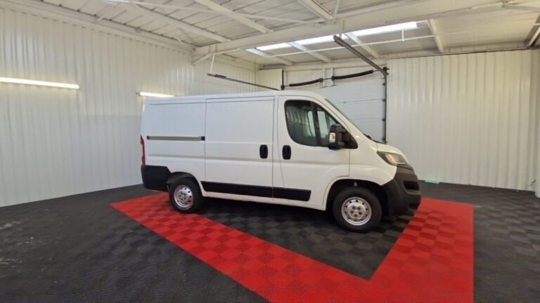 Peugeot Boxer BlueHDi 140 S&S ASPHALT 333 - Image 03 (July 7, 2026)