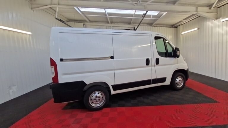 Peugeot Boxer BlueHDi 140 S&S ASPHALT 333 - Image 04 (July 7, 2026)