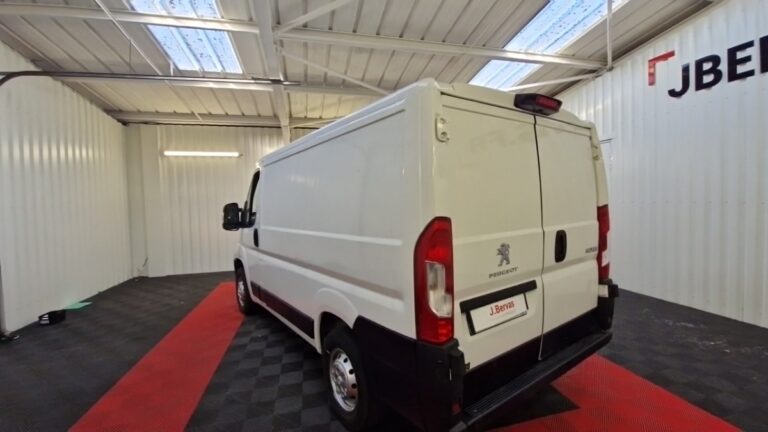 Peugeot Boxer BlueHDi 140 S&S ASPHALT 333 - Image 06 (July 7, 2026)