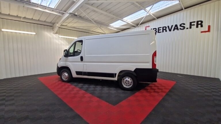 Peugeot Boxer BlueHDi 140 S&S ASPHALT 333 - Image 07 (July 7, 2026)