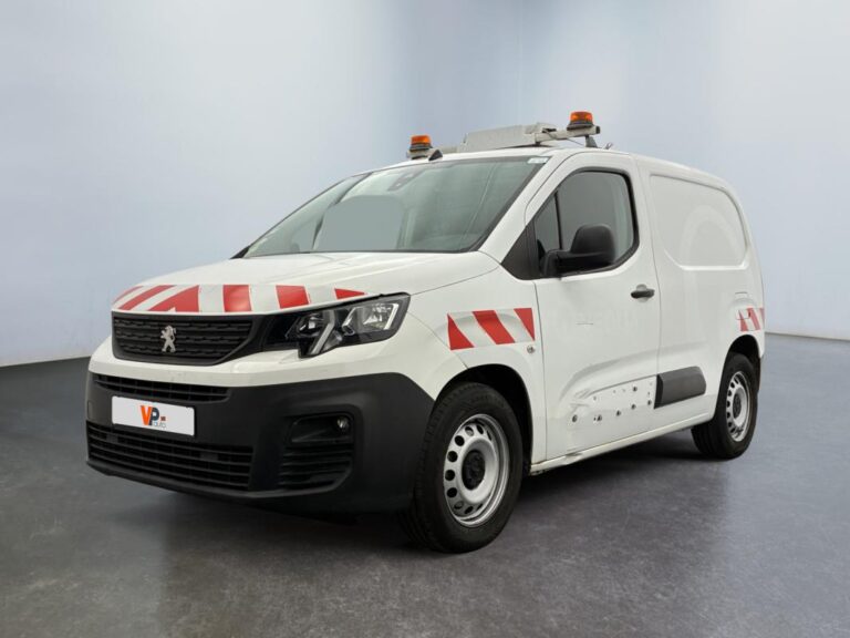 Peugeot Partner FOURGON STANDARD 1000 KG BLUEHDI 100 S&S BVM5 PREMIUM - Image 01 (July 7, 2026)