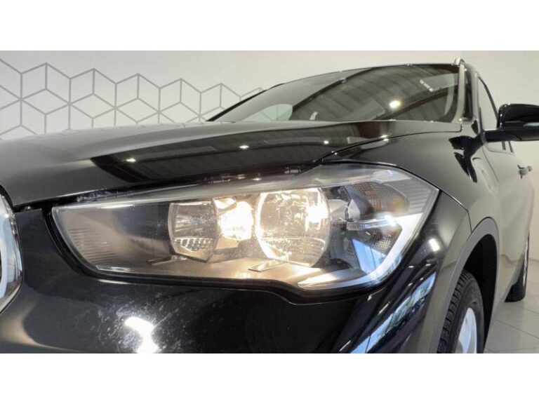 BMW X1 xDrive 25e 220 ch BVA6 Business Design - Image 13 (July 7, 2026)