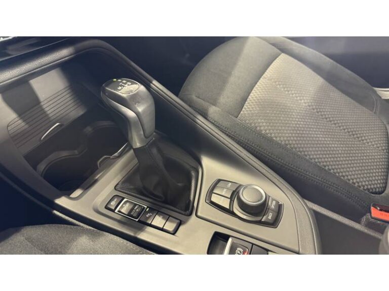 BMW X1 xDrive 25e 220 ch BVA6 Business Design - Image 09 (July 7, 2026)