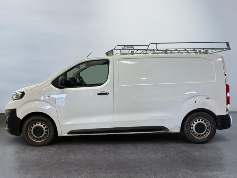 Peugeot Expert FOURGON FGN TOLE STANDARD 1.5 BLUEHDI 120 S&S BVM6 PREMIUM - Image 02 (July 7, 2026)