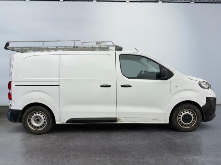 Peugeot Expert FOURGON FGN TOLE STANDARD 1.5 BLUEHDI 120 S&S BVM6 PREMIUM - Image 06 (July 7, 2026)