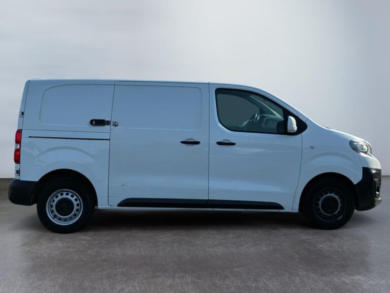 Peugeot Expert FOURGON FGN TOLE STANDARD BLUEHDI 120 S&S BVM6 PREMIUM PACK - Image 06 (July 7, 2026)