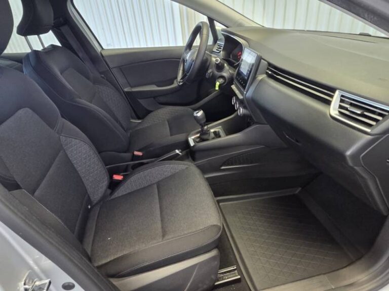 Renault Clio SOCIETE BLUE DCI 85 AIR NAV - Image 11 (July 7, 2026)
