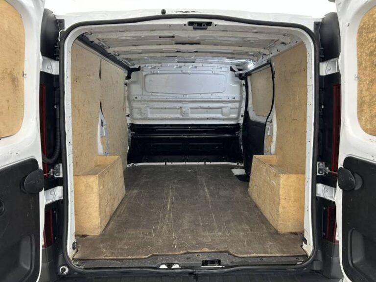 Renault Trafic FGN 3000 KG BLUE DCI 130 CONFORT - Image 18 (July 7, 2026)