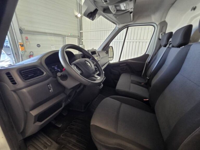 Renault Master FOURGON FGN TRAC F3500 BLUE DCI 135 CONFORT - Image 10 (July 7, 2026)