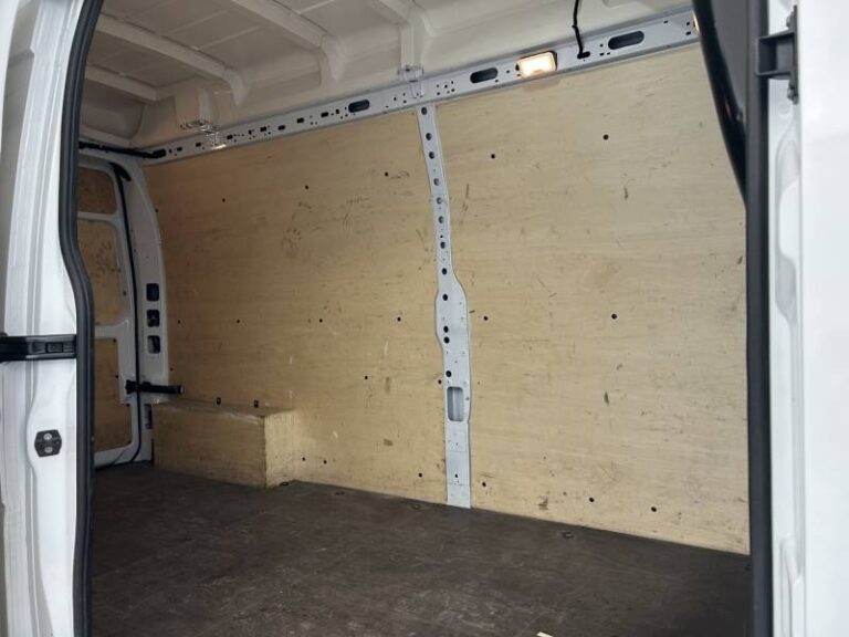 Renault Master FOURGON FGN TRAC F3500 BLUE DCI 135 CONFORT - Image 16 (July 7, 2026)