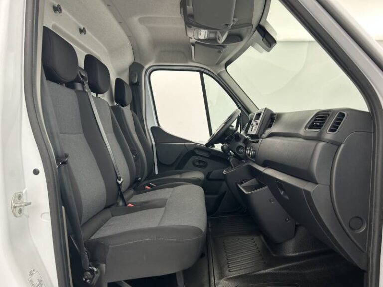 Renault Master FOURGON FGN TRAC F3500 BLUE DCI 135 CONFORT - Image 14 (July 7, 2026)