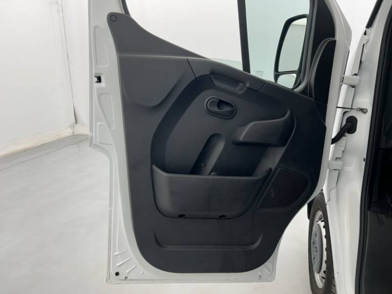 Renault Master FOURGON FGN TRAC F3500 BLUE DCI 135 CONFORT - Image 10 (July 7, 2026)