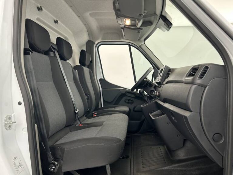 Renault Master FOURGON FGN TRAC F3500 BLUE DCI 135 CONFORT - Image 18 (July 7, 2026)
