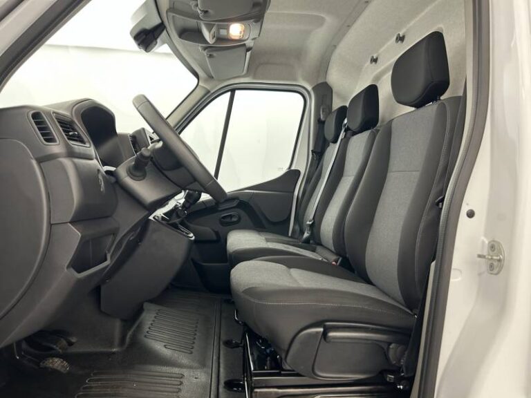 Renault Master FOURGON FGN TRAC F3500 BLUE DCI 135 CONFORT - Image 19 (July 7, 2026)