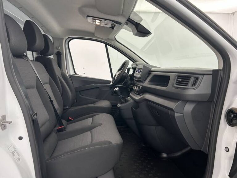 Renault Trafic FGN 3000 KG BLUE DCI 130 CONFORT - Image 12 (July 7, 2026)