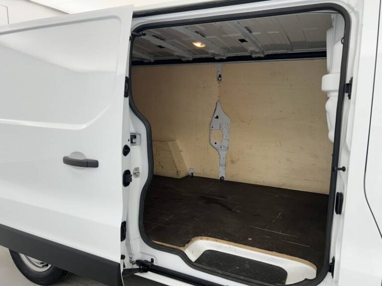Renault Trafic FGN 3000 KG BLUE DCI 130 CONFORT - Image 14 (July 7, 2026)