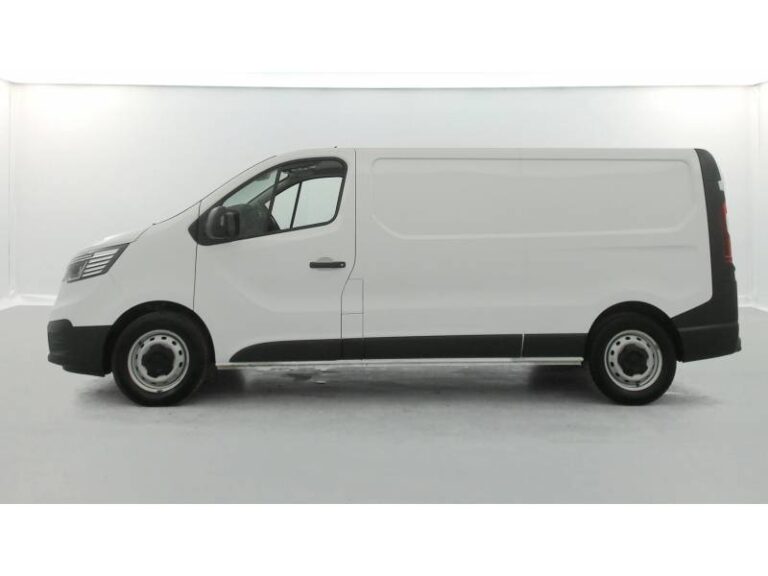 Renault Trafic FGN 3000 KG BLUE DCI 130 CONFORT - Image 02 (July 7, 2026)