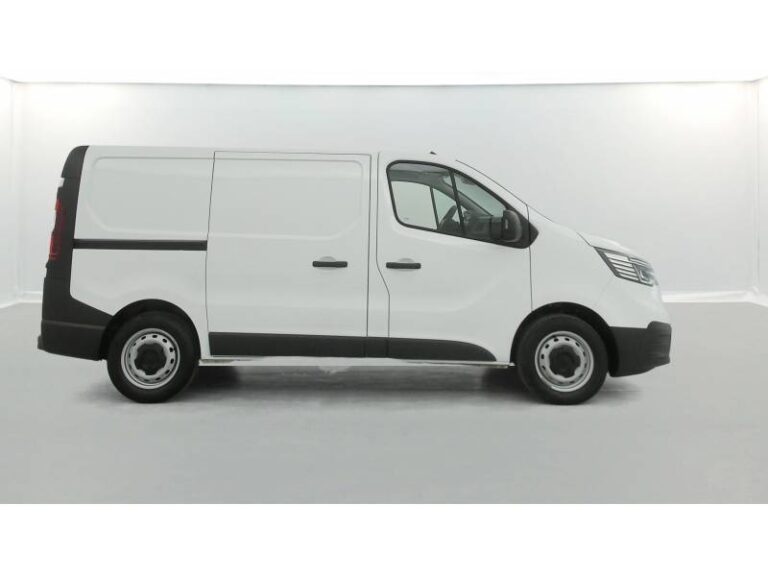 Renault Trafic FG BLUE DCI 130 3T GSR2 CONFORT - Image 06 (July 7, 2026)