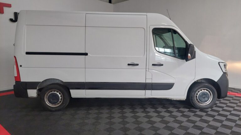 Renault Master FG Tr GCF F3300 Blue dCi 135 - Image 02 (July 7, 2026)