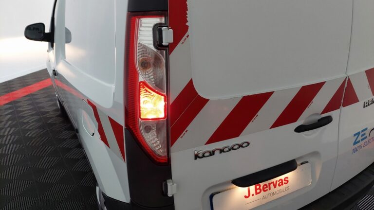 Renault Kangoo Express Z.E. Confort Achat Integral - Image 19 (July 7, 2026)