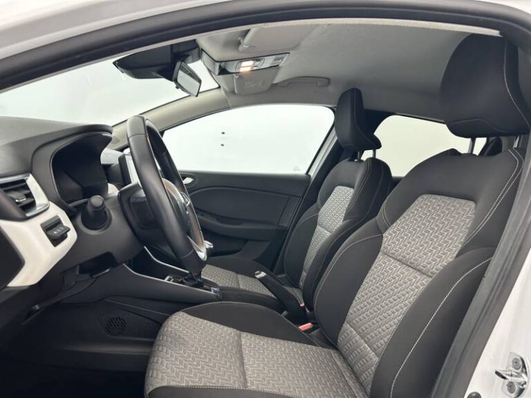 Renault Clio SOCIETE BLUE DCI 100 EVOLUTION REVERSIBLE - Image 09 (July 7, 2026)