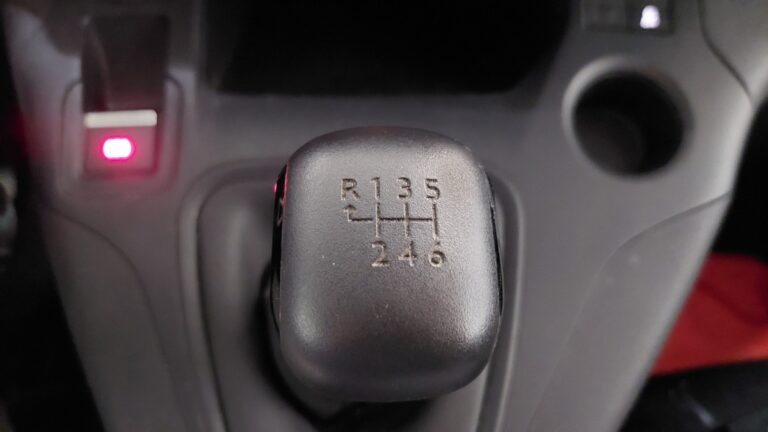 Opel Combo 1.5 diesel 100ch /augmente CARGO PACK CLIM - Image 12 (July 7, 2026)