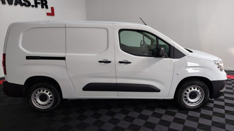 Opel Combo 1.5 diesel 100ch /augmente CARGO PACK CLIM - Image 03 (July 7, 2026)